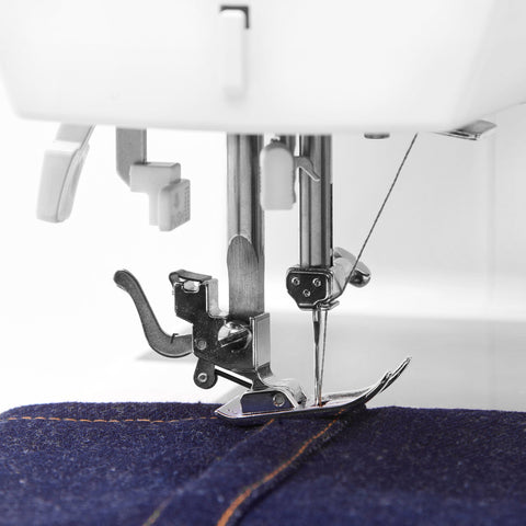 SINGER® Heavy Duty 4452 White Sewing Machine