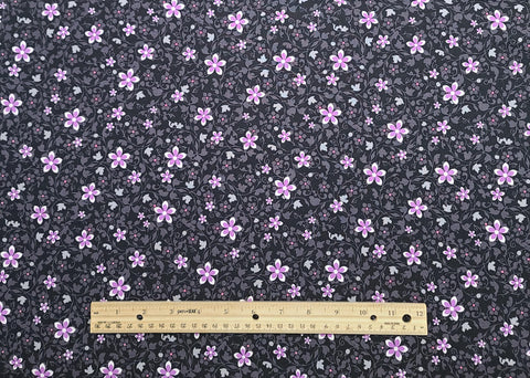 Amethyst Designed for Exclusively Quilters - Black Fabric / Charcoal Leaf / Lavender and White Flower Print