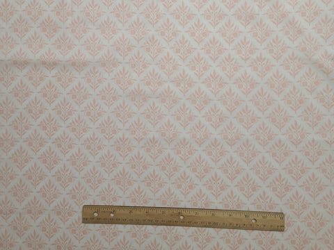 Cream Fabric / Soft Pink Flower Clusters