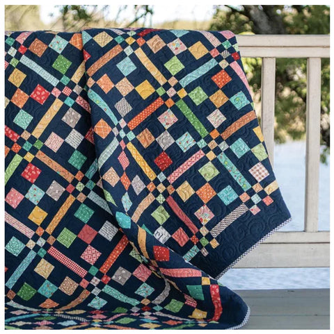 Scrappiness is Happiness Quilt Book / Lori Holt of Bee in my Bonnet Co. #ISE-950