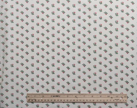 Soft White Fabric / Tossed Holly Cluster Print - Selvage to Selvage Print