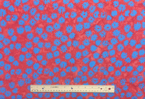 BATIK - Let Freedom Reign Expressions BT23192-223 - Soft Red Fabric / Blue Floral Tjap