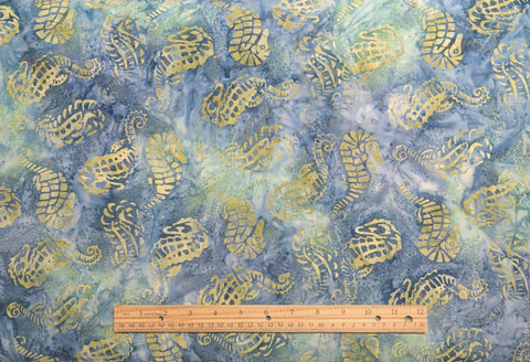 Coastal Chic Batiks by Monique Jacobs Maywood Studio MASB27-021 - Blue Fabric / Green Seahorse Tjap