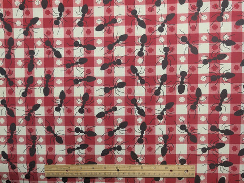 Ants of a Lifetime WBC 1999 Joe Boxer - White, Red Gingham Print Fabric / Giant Ant Print
