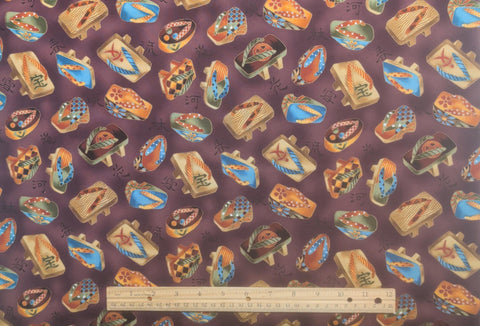 Oriental Traditions 7167 Robert Kaufman - Burgundy Tonal Fabric / Brown, Gold, Turquoise Tossed Geta Shoe Print