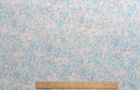 Naturescapes Jennifer Sampou P&B Textiles - Light Blue and Lavender Tonal Fabric / White, Iridescent Packed Snowflake Print
