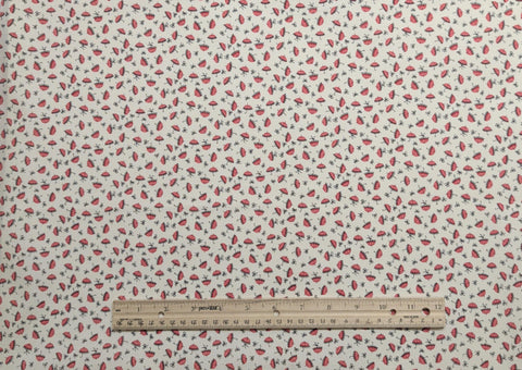 Aunt Grace Sweeties by Judie Rothermel for Marcus Brothers Textiles - White Fabric / Pink, Black Tossed Umbrella, Bow Print