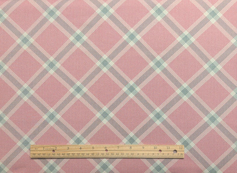 Shades of the Season Jinny Beyer for RJR Fashion Fabrics - White Fabric / Red, Green Bias Plaid Diamond Print
