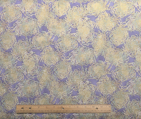 Imperial Collection 12578 Studio RK Robert Kaufman - Lavender, Purple Fabric / Packed Mum Print / Gold Metallic Accent