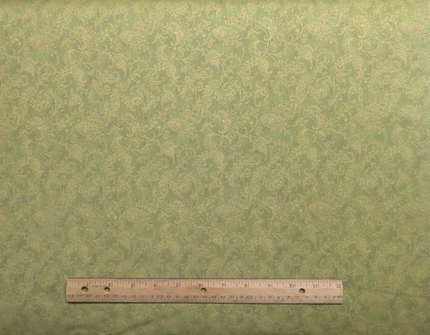 895 Sapphire Paisley Makower UK - Olive Green Tonal Fabric / Gold Metallic Paisley Print