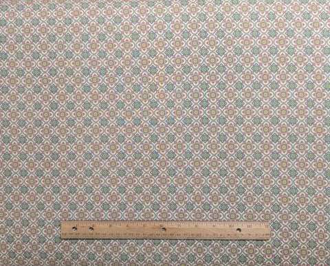Victoria 2459 Benartex - Ivory Fabric / Green, Dusty Pink Medallion, Diamond Print