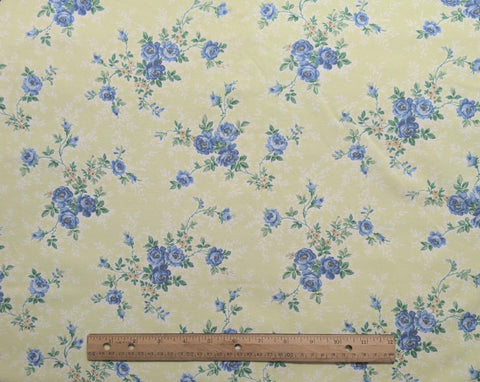 Concord Fabrics Inc - Pale Spring Green Fabric / Blue, White, Green Tossed Floral Print