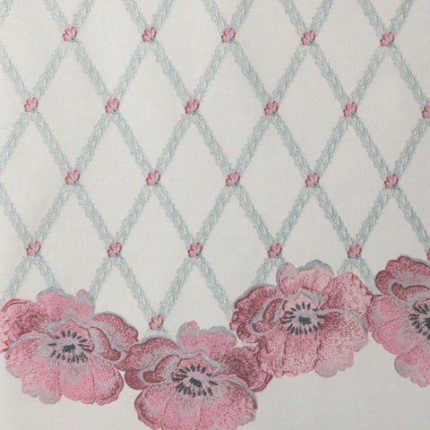 Dream Flower 31778 Jenny Haskins Windham - Soft White Fabric / Pink, Sage Flower and Diamond Double Border Print