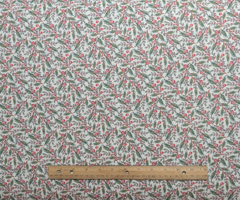 Williamsburg Susannah 43379 Windham Fabrics 2017 The Colonial Williamsburg Foundation - White Fabric / Gray, Green, Red Packed Leaf, Berry Print